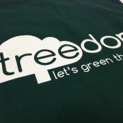 1 color print on green t-shirt