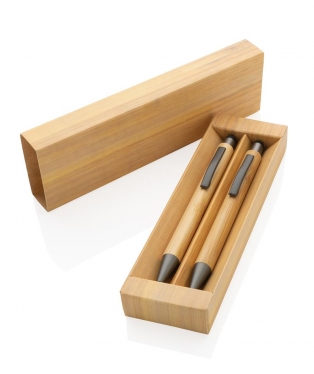 P611.109 Set di penne in scatola di bambù